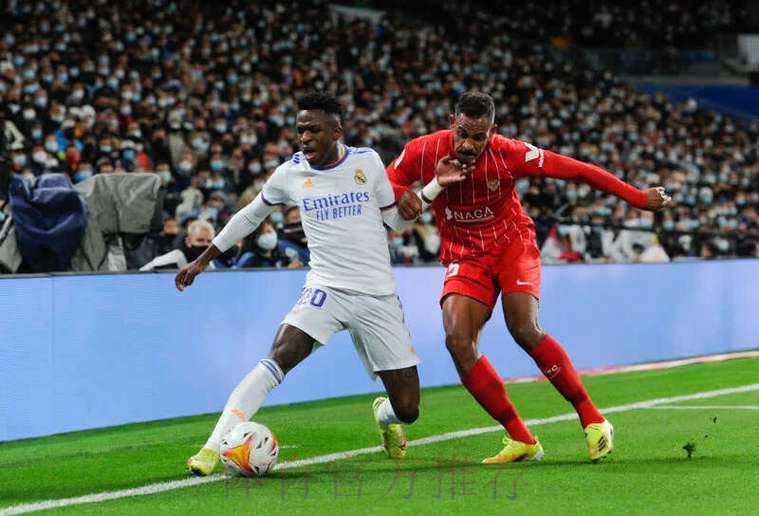 维尼修斯:希望能赢下西甲欧冠 本泽马赢下金球奖 维尼修斯:希望能赢下西甲欧冠 本泽马赢下金球奖